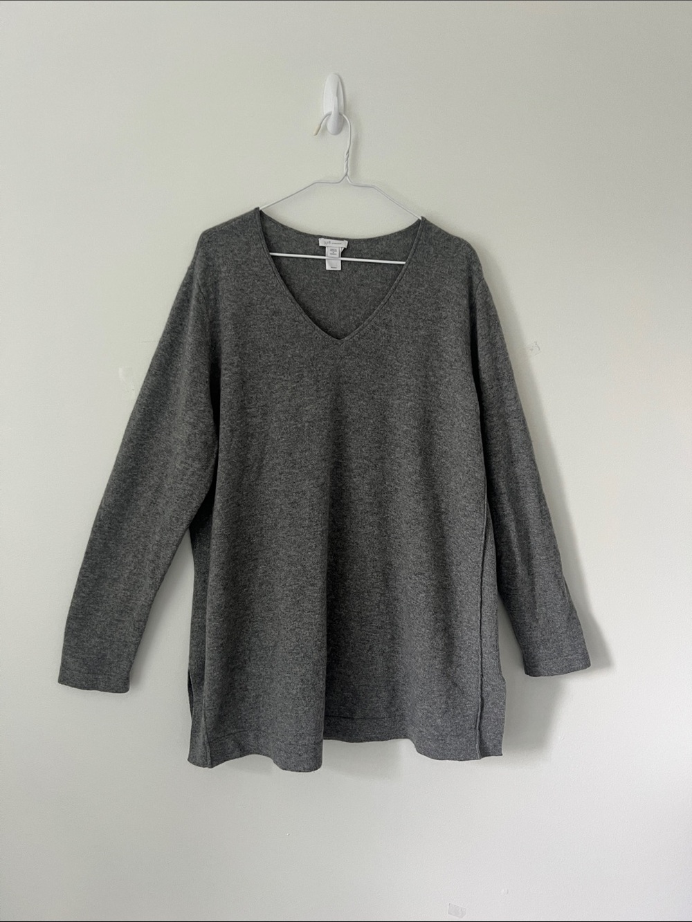 J. Jill 100% Cashmere's Charcoal Gray V-Neck Tunic Top